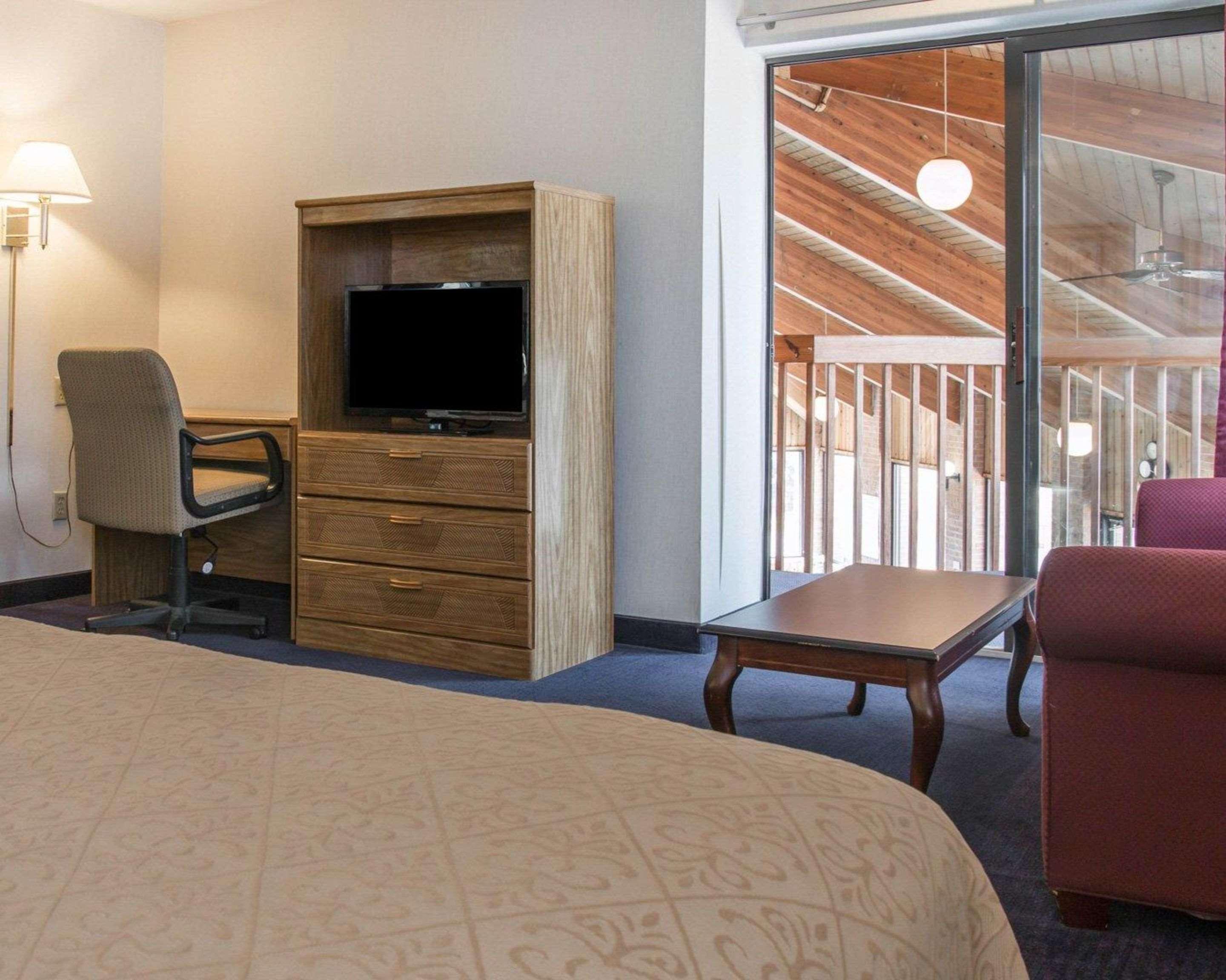 Quality Inn Hudsonville South Zewnętrze zdjęcie