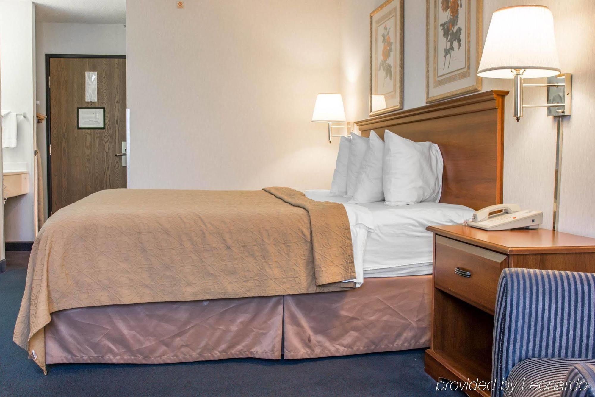 Quality Inn Hudsonville South Zewnętrze zdjęcie